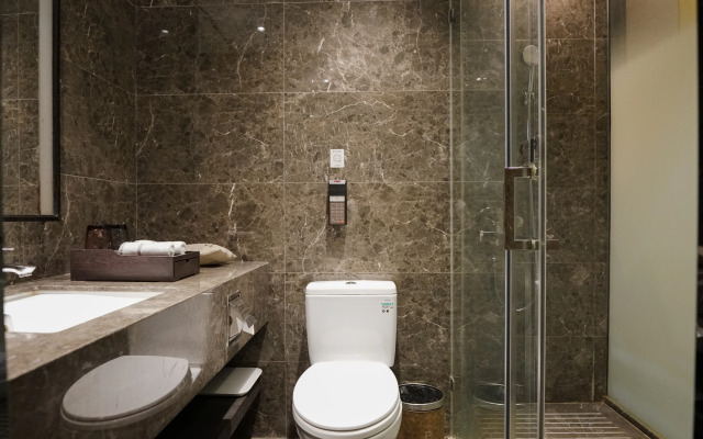 Paco Hotel (Guangzhou Tower Datang Metro Station Branch)