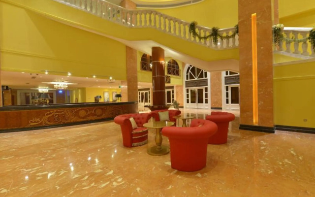 The Royal Pinnacle Hotel