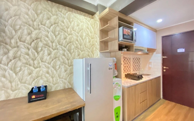 Glam Decor Studio Apartment at Emerald Towers