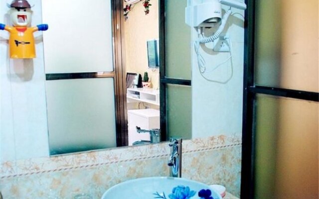 Fenghuang Lifetime True Love Hotel