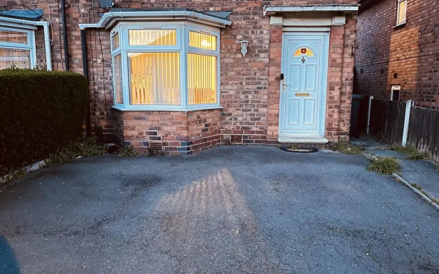 Inviting 3 bed House in Birmingham Birmingham
