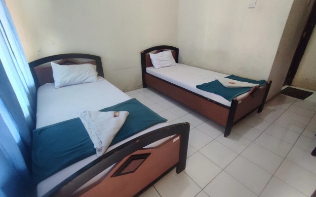 Capital O 93024 Hotel Ganesha