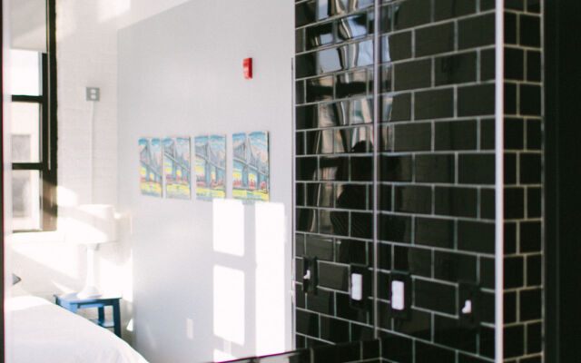 The Local - Hostel