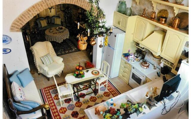 KH Traditional House