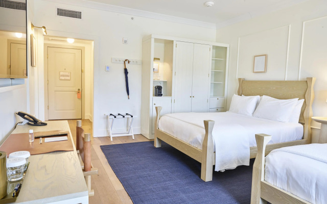 The Lake House on Canandaigua