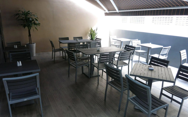 Amrise Hotel Kitchener