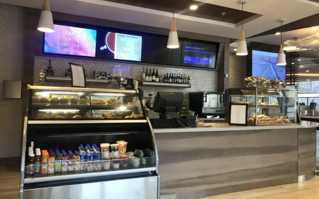 Courtyard by Marriott Santa Monica