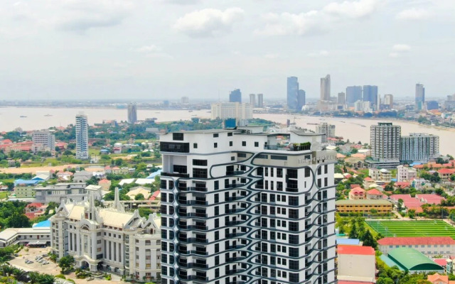 The Peninsula Phnom Penh
