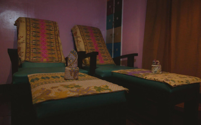 Maribago Seaview Pension and Spa