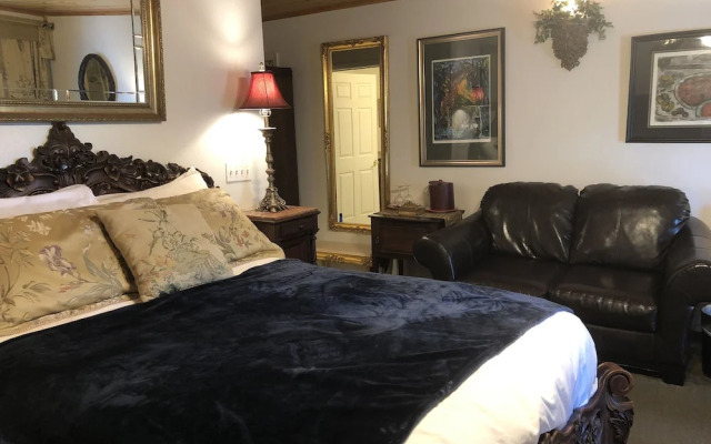 Echo Canyon Spa Resort (Adults Only)