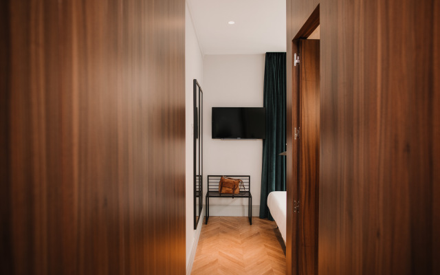 Room Mate Helen Berger Boutique