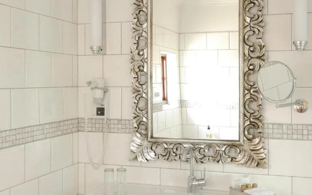 Heinitzburg Boutique Hotel