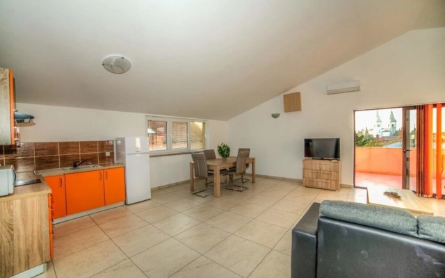 Apartments Orange Medulin