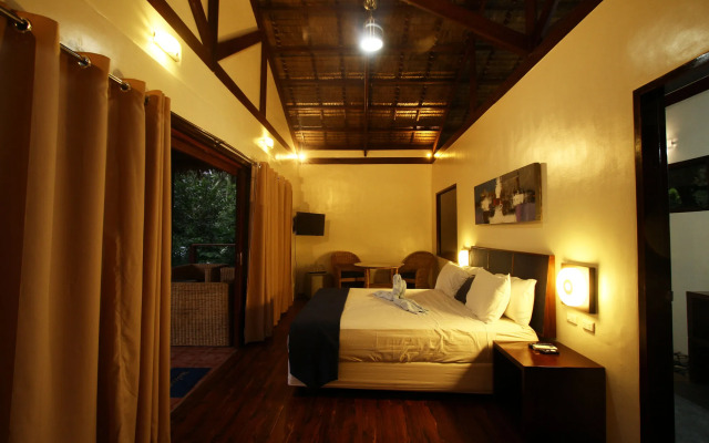 Last Frontier Beach Resort - Adults Only