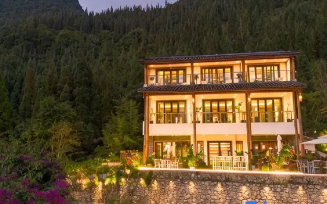 Xingyi Wanfenglin Ruhuazaoye Homestay (Baguatian Observation Deck) – Outside – Qianxinan