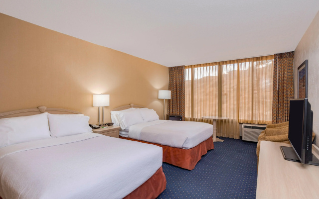 Holiday Inn Canyon De Chelly by IHG