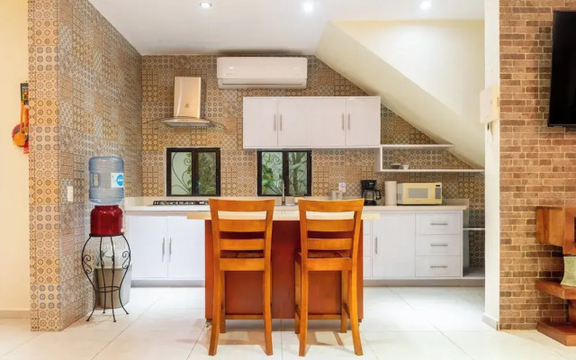 Apt with Pool & jungle in Puerto Morelos