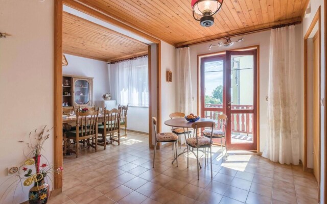 Stunning Home in Rakalj With Wifi and 2 Bedrooms