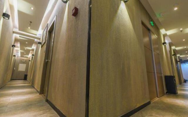 Bojiang Shangpin Hotel(Shanghai Yu Garden Branch)