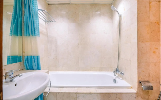 Wonderful And Homey 2Br Apartment Bellagio Residence