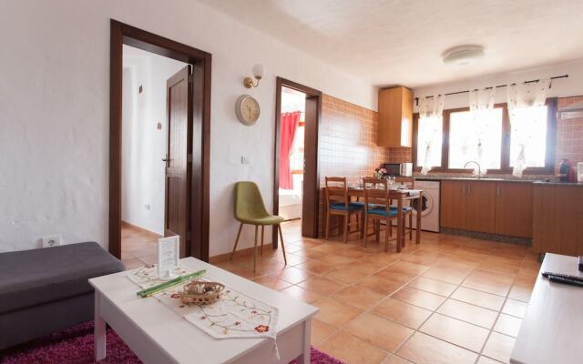 Apartamentos El Callao II