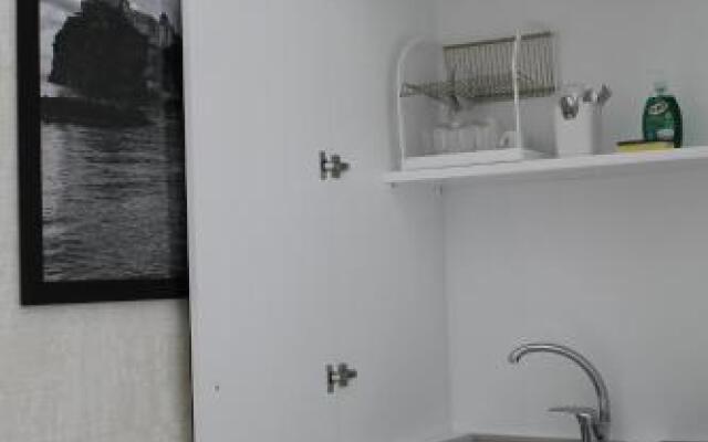 Bed No Breakfast AK 2