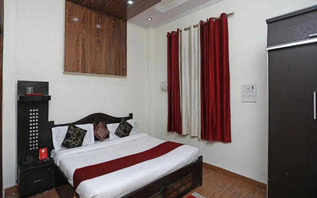 The Castle Bed  Breakfast