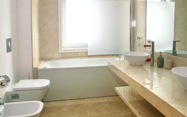 Henri's Apartments Páteo de Santo António