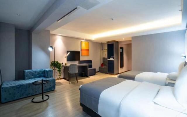 LanOu Hotel Guiyang High-Speed Railway North Station