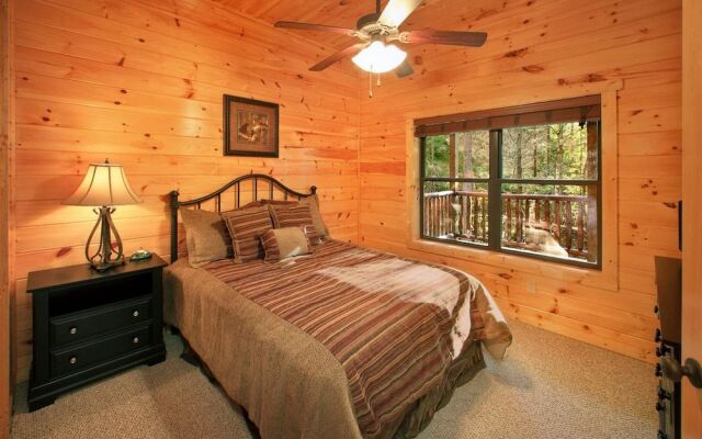 Bear Cub Lodge
