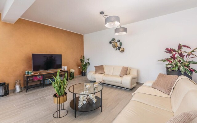 Awesome Home in Malinska With Wifi and 2 Bedrooms