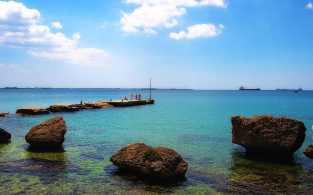 Apartment with One Bedroom in Taranto, with Wifi