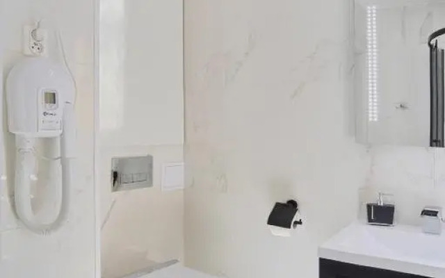 Apartament Lelewela 8