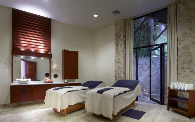 Grand Palladium White Sand Resort & Spa All Inclusive