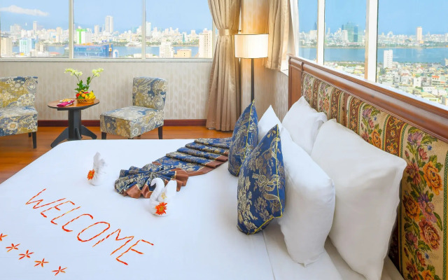 Muong Thanh Luxury Song Han Hotel