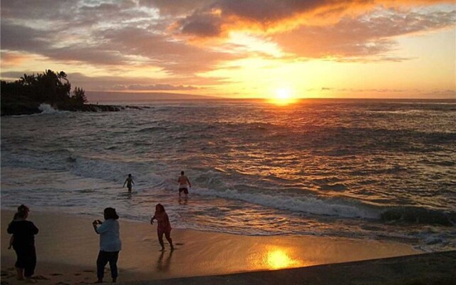 Kahana Sunset D7 - Two Bedroom Condo