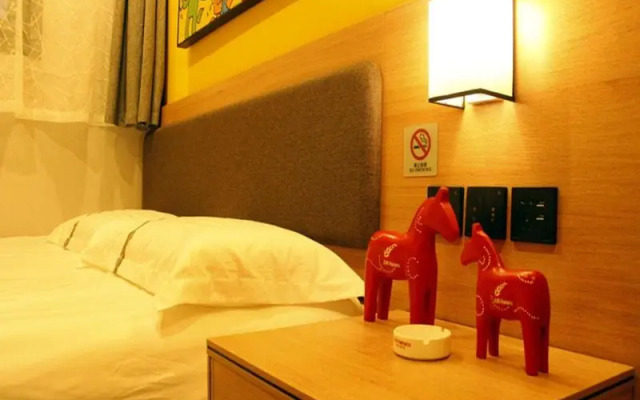 JUN Hotels Dezhou Lincheng District Bus Station