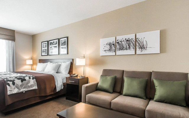 Sleep Inn & Suites
