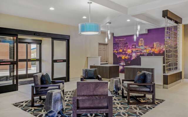 La Quinta Inn by Wyndham Columbia SE / Fort Jackson