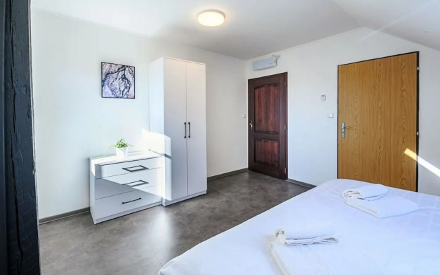 Villa Near Prkenny Dul With Sauna
