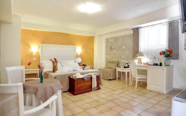 Artemisia Resort