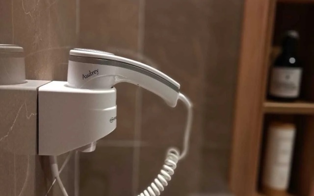 Olivia's Hill Resort