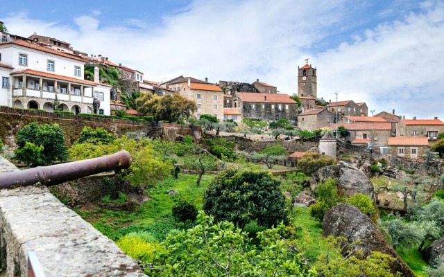Casa das 10 Janelas at Monsanto