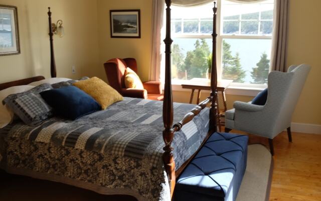 The Bread & Cheese Country Inn