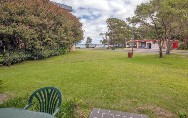 Villa Ellisa, Unit 1/10 Columbia Close