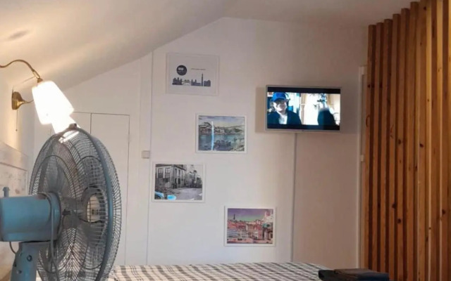 Oporto Blue Liberdade - Citycenter View Penthouse Studio