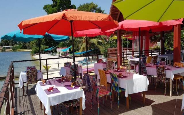 Coconut Grove Lodge
