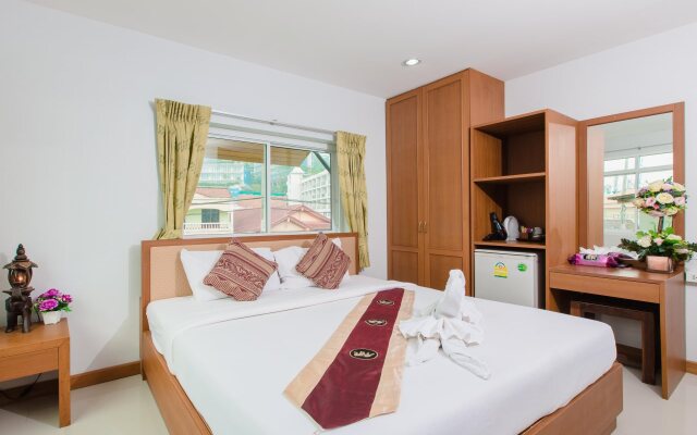 Hip Yaya Residences