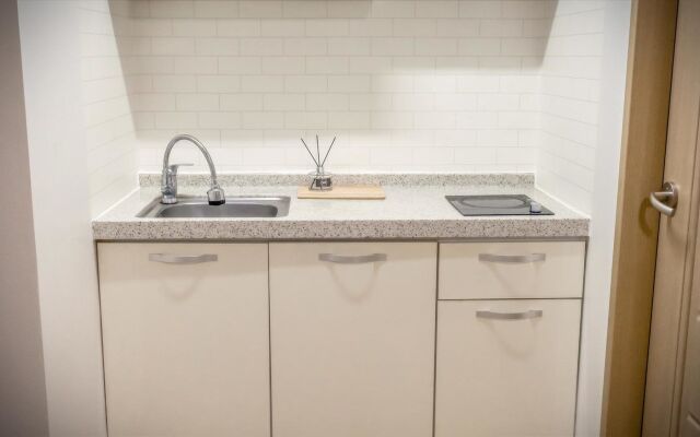 Naiad Pension & Motel