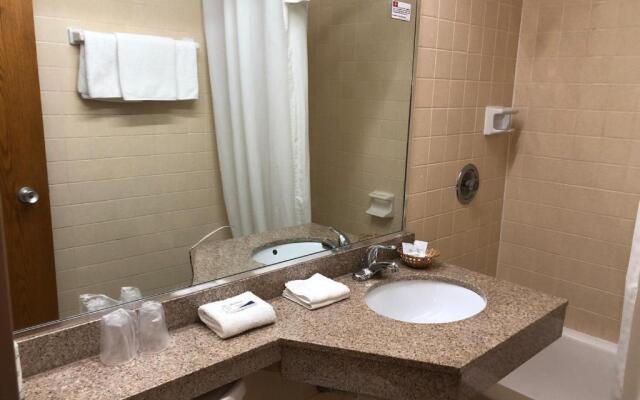 Red Carpet Inn North Syracuse